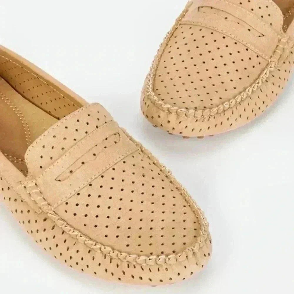JustFab Xhulia Perforated loafer in Blue - Picture 5 of 7